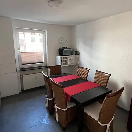 Charaktervolle Whg. Mitten In Inkl.parkplatz Appartement Cassel