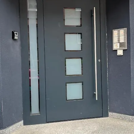 Charaktervolle Whg. Mitten In Inkl.parkplatz 公寓