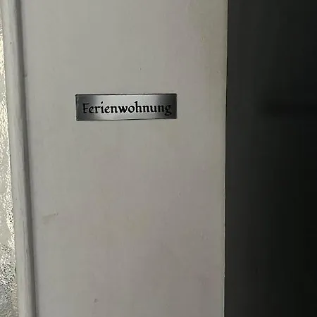 Charaktervolle Whg. Mitten In Inkl.parkplatz 公寓 *