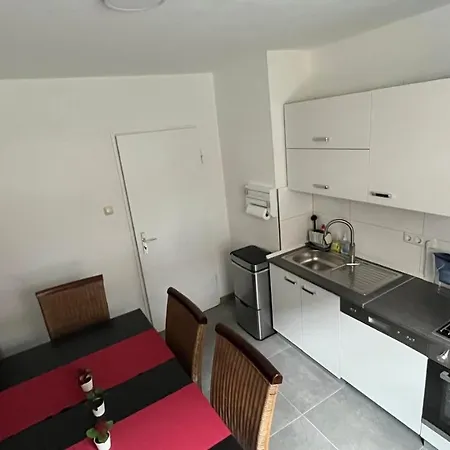 Charaktervolle Whg. Mitten In Inkl.parkplatz 卡塞尔