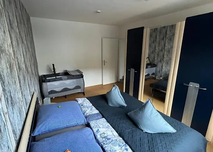 Charaktervolle Whg. Mitten In Inkl.parkplatz Apartamento