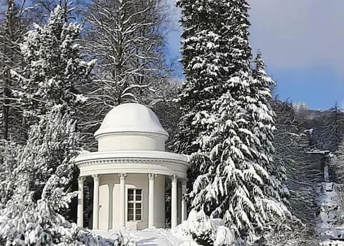 Apartamento Charaktervolle Whg. Mitten In Inkl.parkplatz Kassel