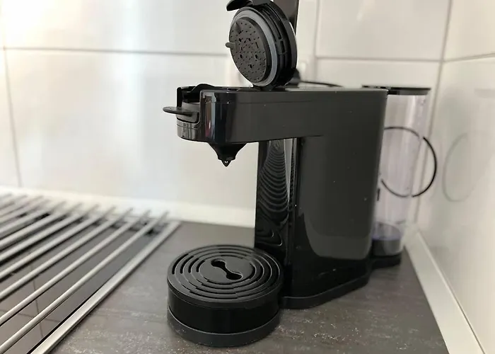 Charaktervolle Whg. Mitten In Inkl.parkplatz Apartamento Kassel