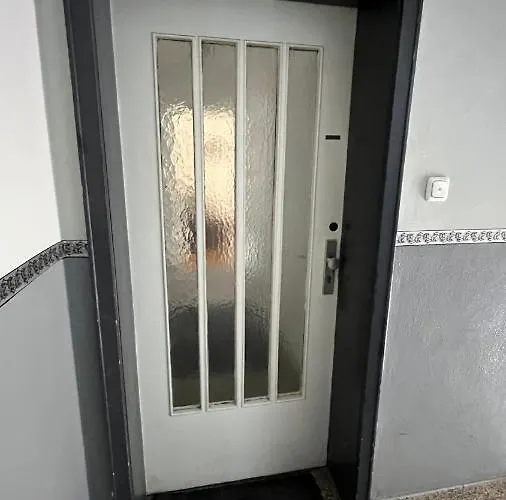 Charaktervolle Whg. Mitten In Inkl.parkplatz Apartamento *